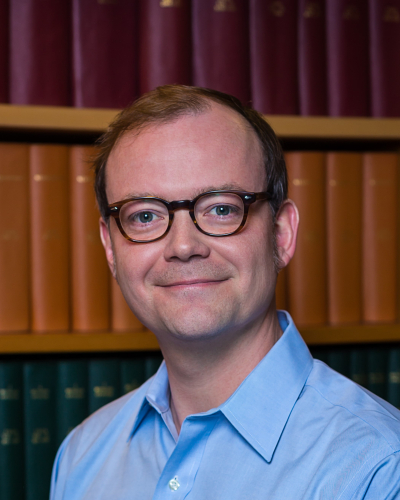 portrait photo of Peter Magill