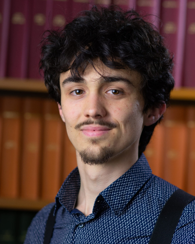 portrait photo of Adrien Causse