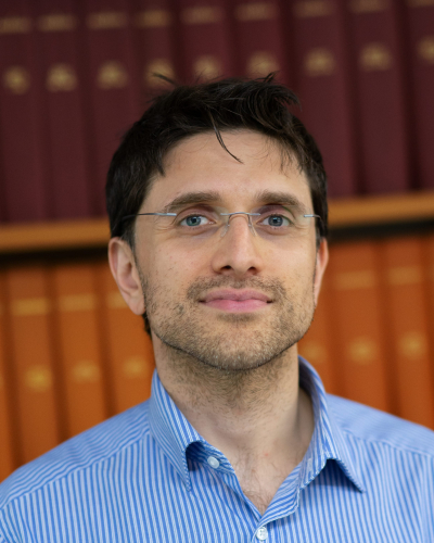 portrait photo of Ashwini Oswal