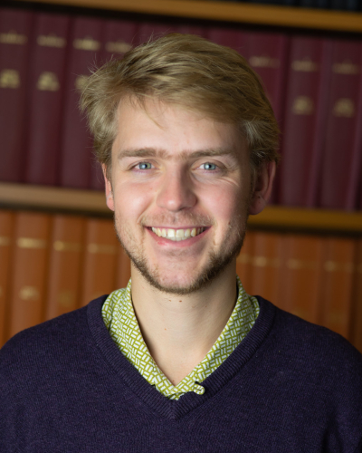 portrait photo of Gaspard Oliviers