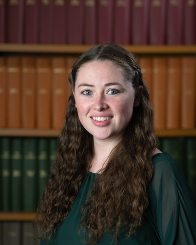 portrait photo of Melissa Jones