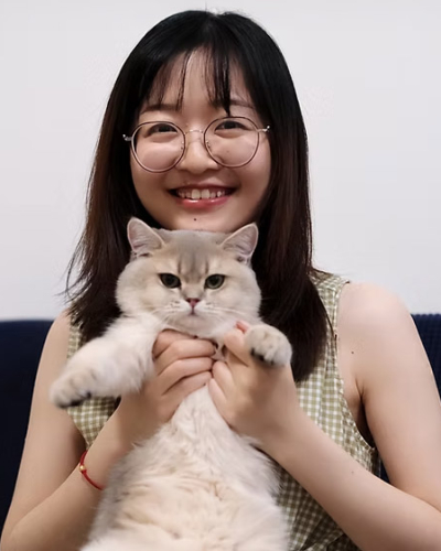 portrait photo of Jan Wang