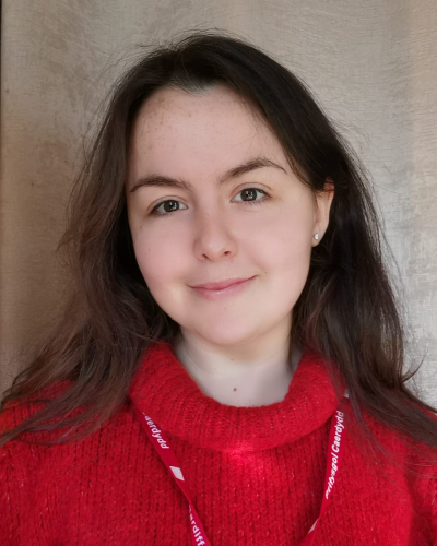 portrait photo of Sophie Smith