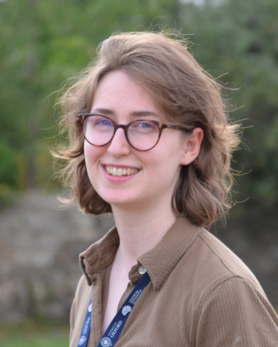 portrait photo of Lara Biller