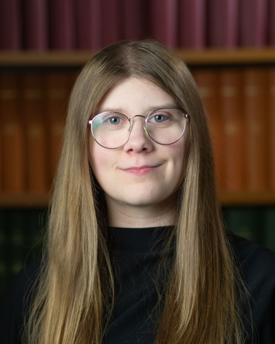 portrait photo of Sunniva