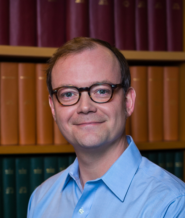 portrait photo of Peter Magill