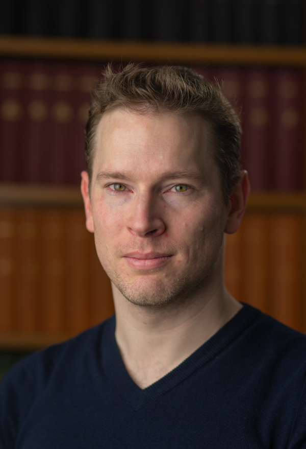 portrait photo of Jeffery Stedehouder